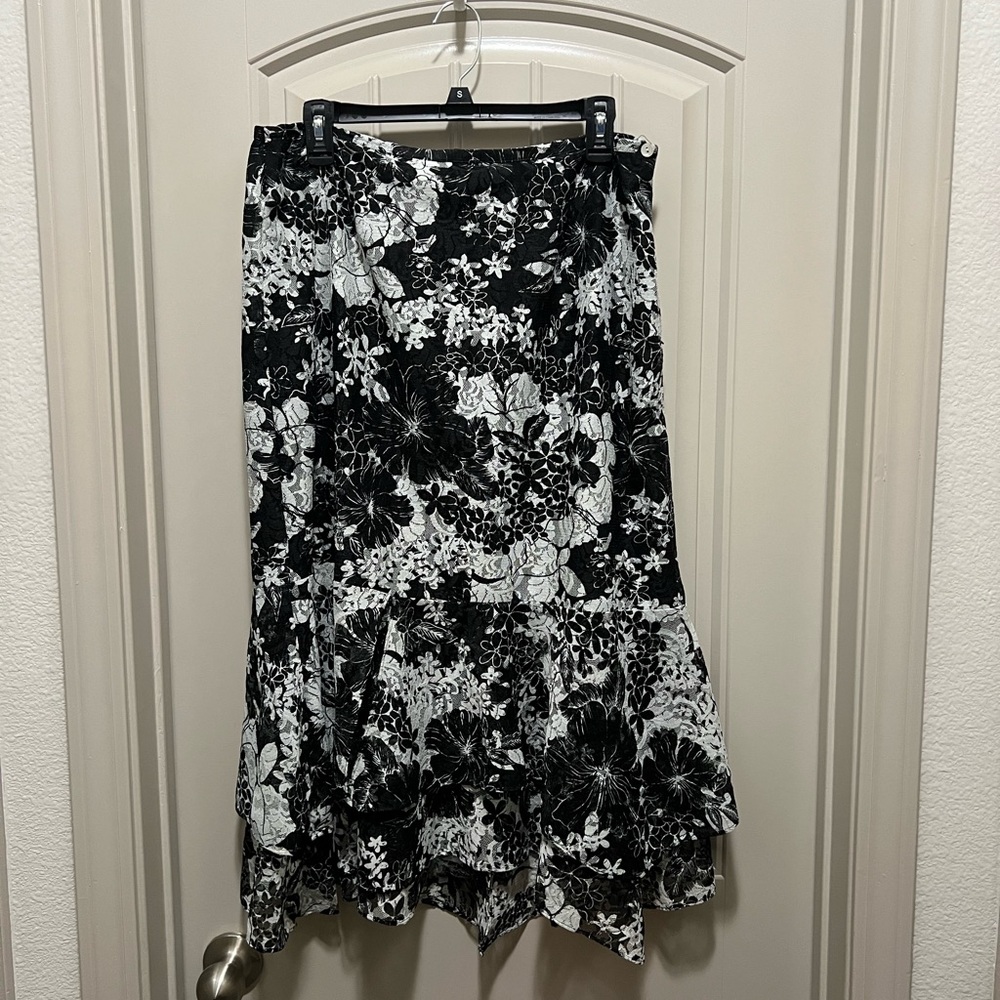 Floral Black and White Women's Skirt
